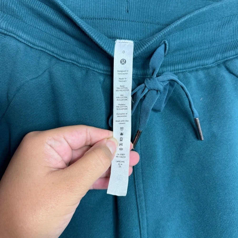 Lululemon Green Jasper Scuba Relaxed-Fit‎ High-Rise Jogger - Picture 5 of 7